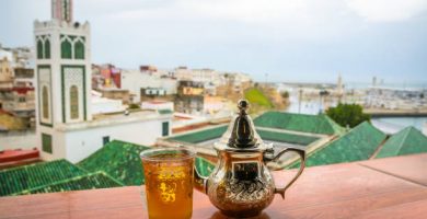 Tánger Una ciudad portuaria con mezcla de culturas, entre África y Europa.